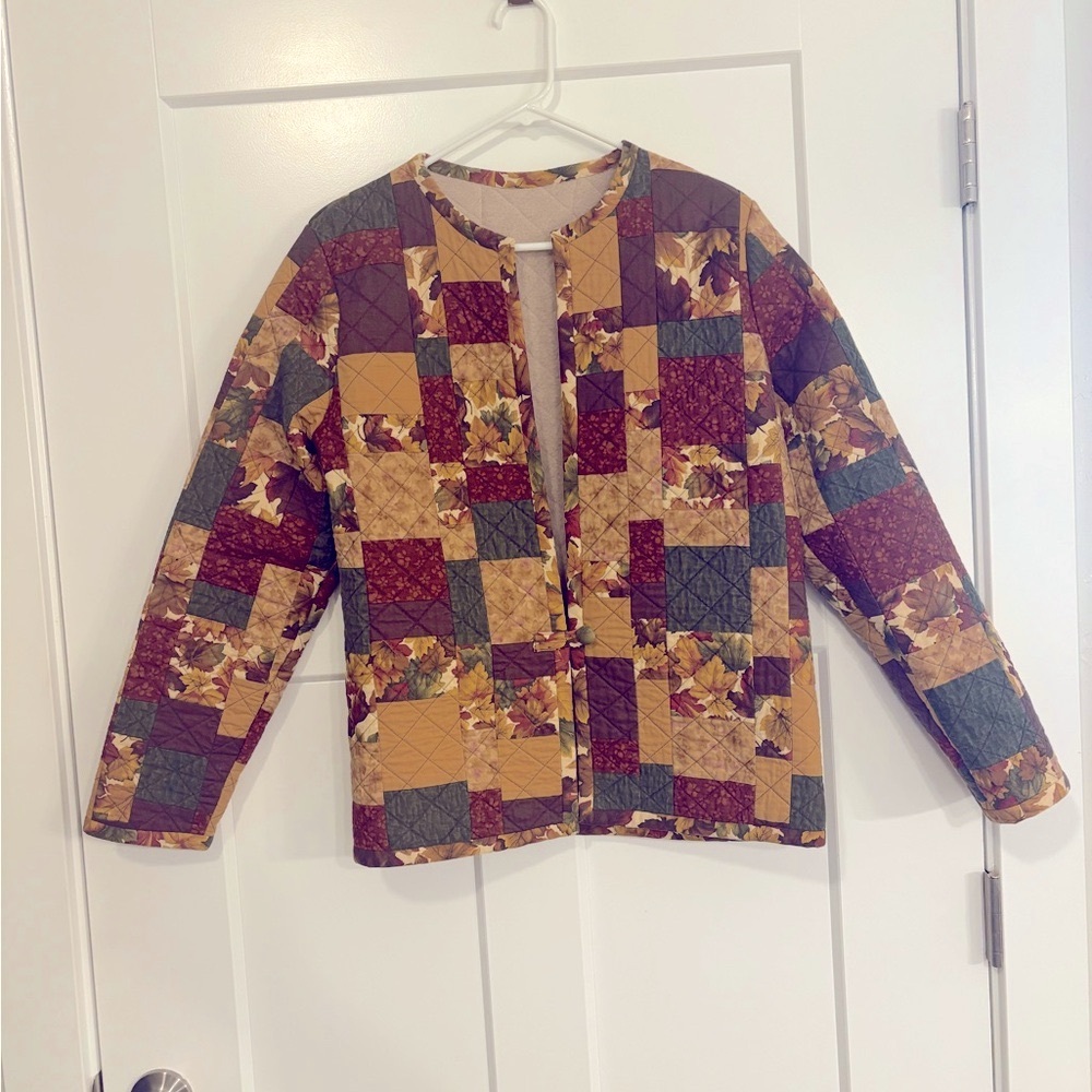 HANDCRAFTED PATCHWORK JACKET COTTAGE CORE SIZE SMALL-MED BROWN LEAVES